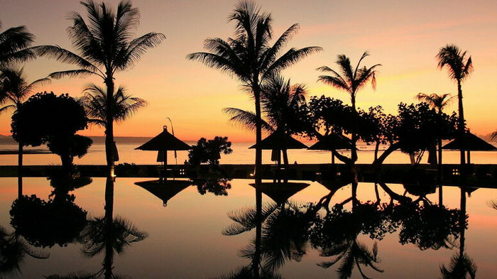 На Бали разрешили въезд туристам из 18 стран