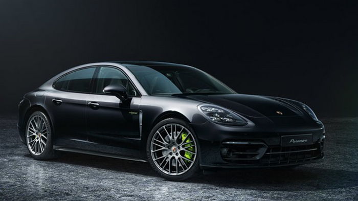 Porsche показала люксовые модели Panamera Platinum (видео)