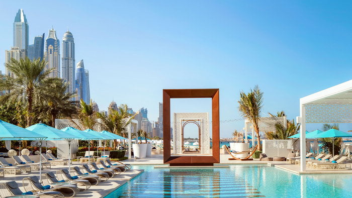 5 лучших пляжных клубов в Дубае