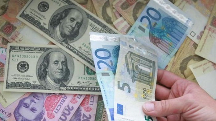 Курсы валют на 10 декабря: гривна растет третий день подряд