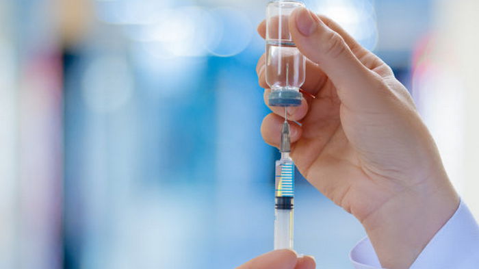 38% украинцев все еще не готовы вакцинироваться от коронавируса — опрос