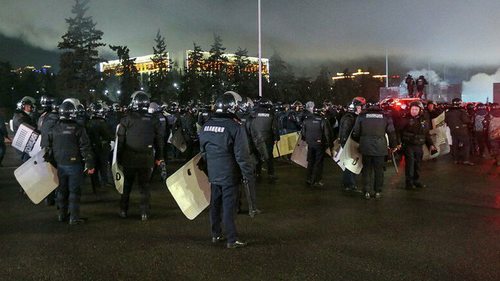 В Алматы нашли захоронения участников демонстраций
