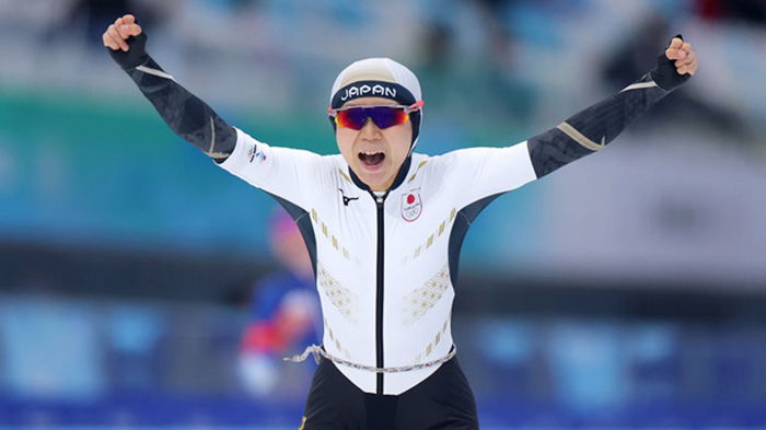 Олимпиада-2022: Конькобежка из Японии выиграла золото с рекордом