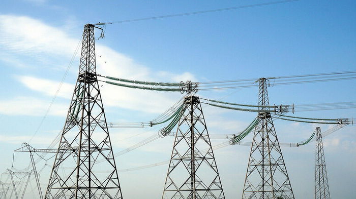 Кабмин: энергосистема Украина работает в изолированном режиме стабильно