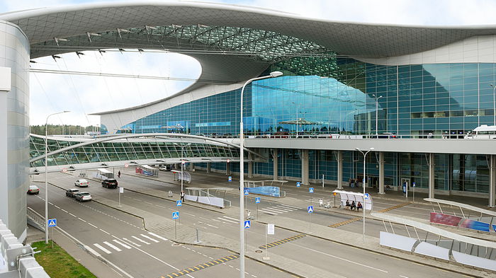 Самый крупный аэропорт России отправил в простой 40% сотрудников