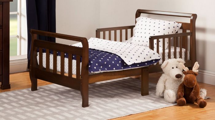 Как правильно выбрать кровать для ребенка?