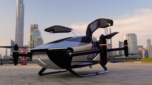 Для езды и полетов: в Китае разрабатывают гибридный электромобиль (вид...