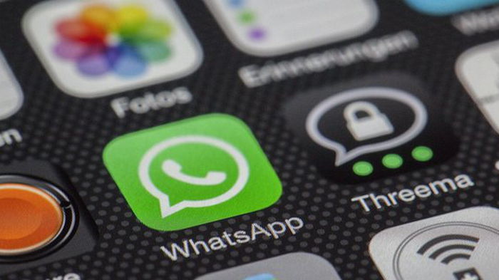 Марк Цукерберг представил новую функцию WhatsApp – реакции на сообщения