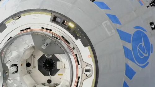 Космический корабль Starliner от Boeing успешно пристыковался к МКС