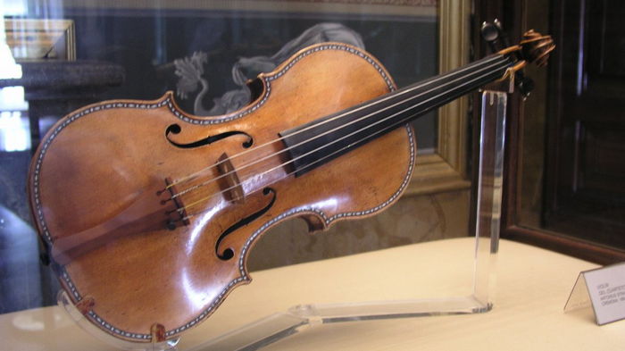 Тайна скрипки Страдивари. Ученые нашли ответ, почему инструменты имеют уникальное звучание
