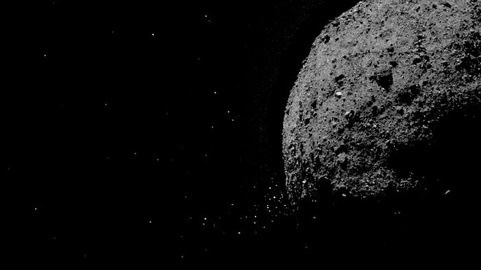 Китай будет искать опасные для Земли астероиды с помощью радаров