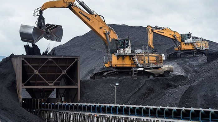 Импорт угля в Украину упал почти в три раза